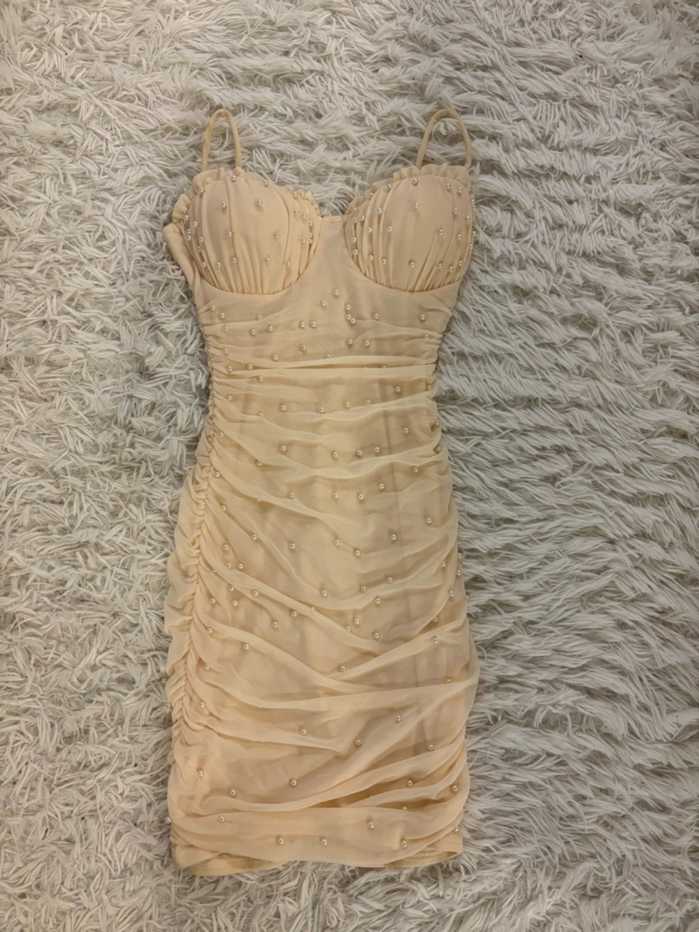 Windsor pearl cream body con dress